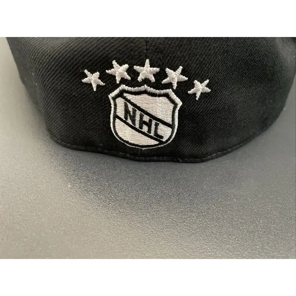 Mitchell & Ness NHL Boston Bruins Hat Flatbrim Snapback 50th Anniversary 7 5/8